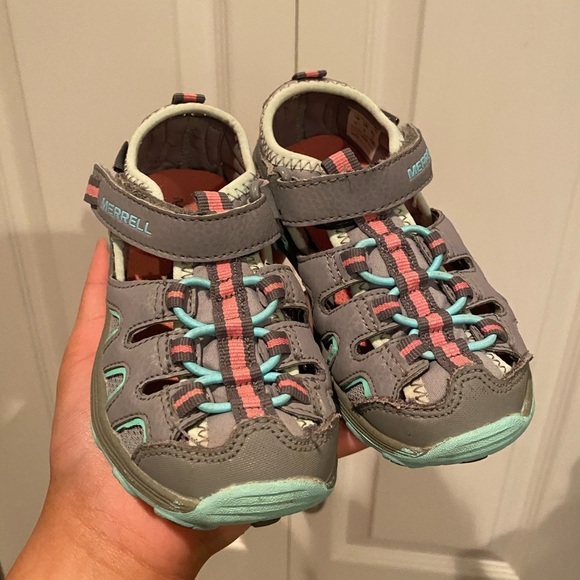 Merrell Other - EUC girls merrell sandals